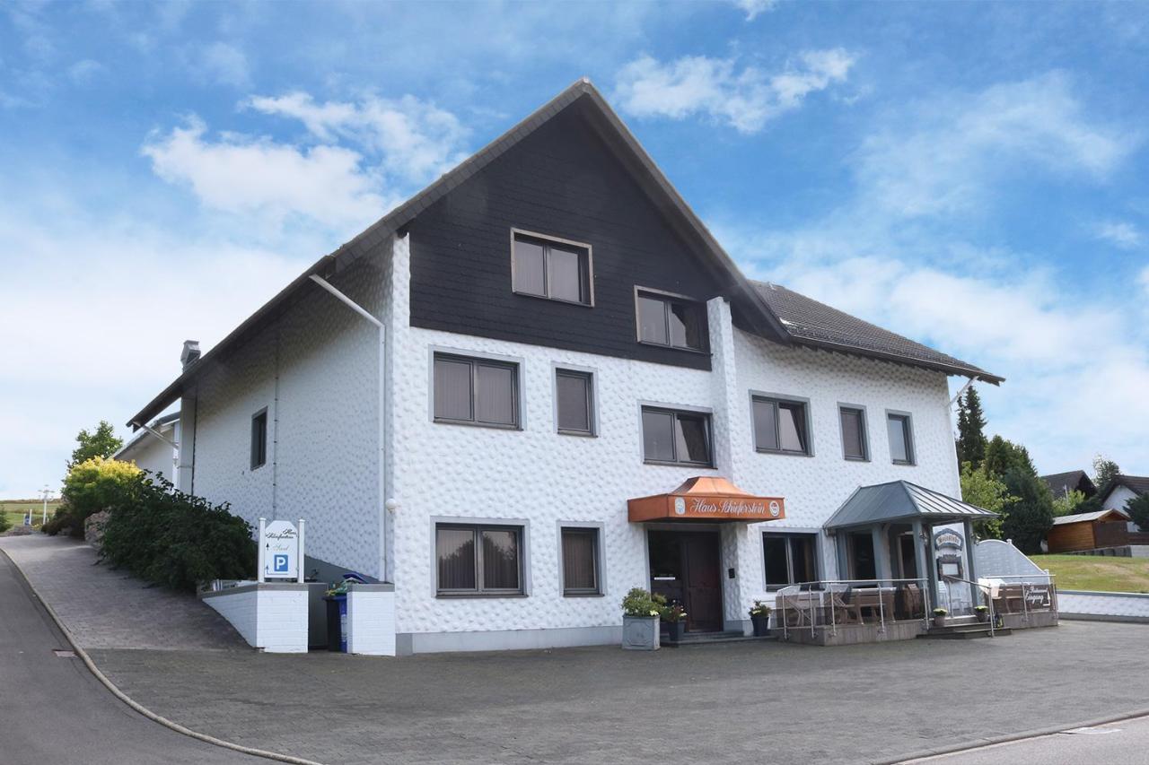 Haus Schieferstein Hotel Dahlem  ภายนอก รูปภาพ